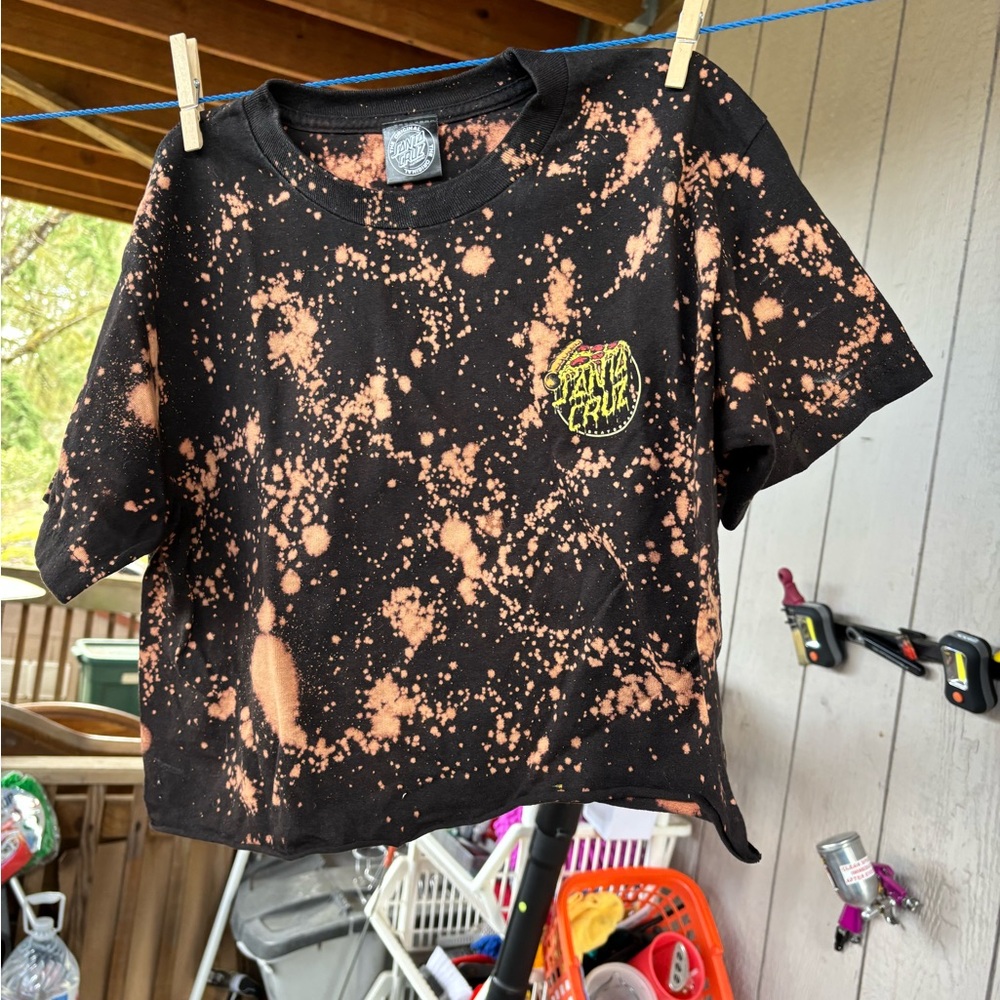 Santa Cruz Skateboards Black and Orange Kids T-Shirt